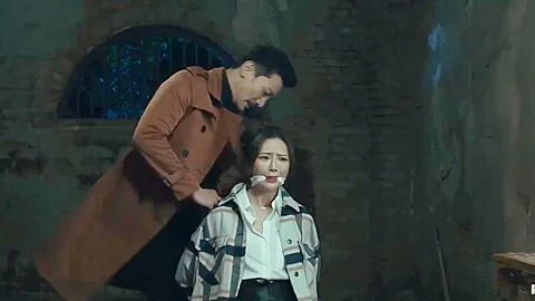 Chinese Woman Cleave Gagged