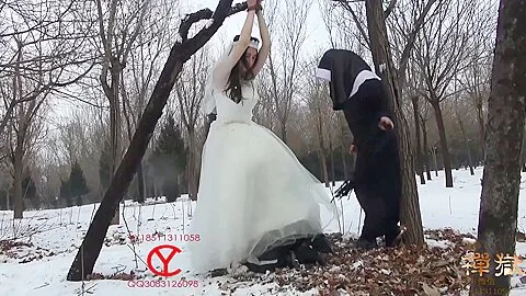 Chinese Slave Girls In The Snow