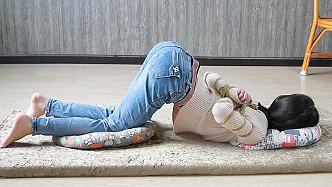 Chinese Bondage – Jeans And Barefeet