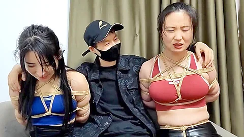 Dual bondage – Chinese