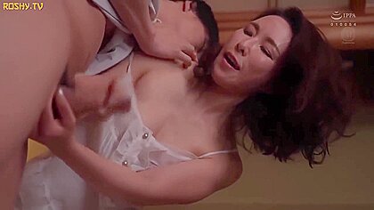 [rm] My Aunts Wet And See-through Body – Yuka Mizuno