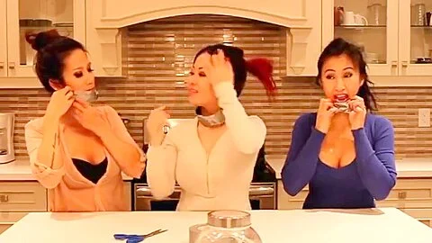 Asian Girls Do The Mouth Trap Challenge
