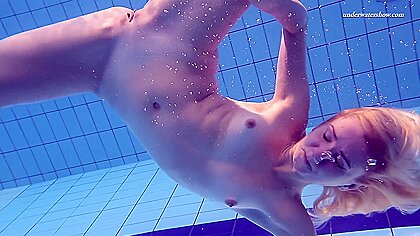 Shows How Sexy One Be Alone In The Pool With Elena Proklova