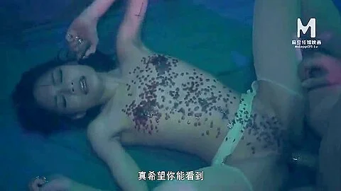 Skinny Chinese Young Girl With Small Boobs And Big Butts Have Her First Bdsm Sex With Big Dick