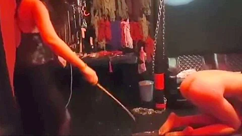 Amateur Chinese Lezdom