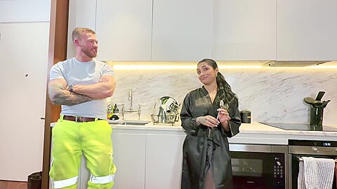 Yasmina Khan Asks Workman To Cheat On Girlfriend And Film A Sextape With Huge Facial For Her Pages