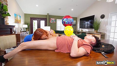 Elise London – Birthday Anal For My Stepson