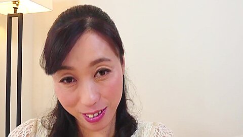 Mature Womans Anal Appreciation Session – Please Look At My Asshole! – .4