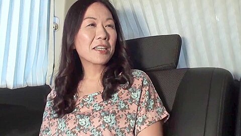 Suburb Babes: 11 Women Pickup Special (240 Min.) Part 5