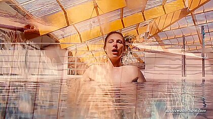 Russian Petite Skinny Beauty Lera Underwater